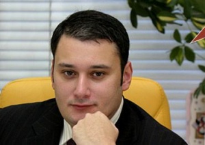В случае всенародного избрания, мэр подтверждает свое право говорить от имени всех москвичей В случае всенародного избрания, мэр подтверждает свое право говорить от имени всех москвичей
