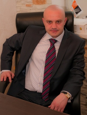 Эксперт: Дроздовский Аркадий