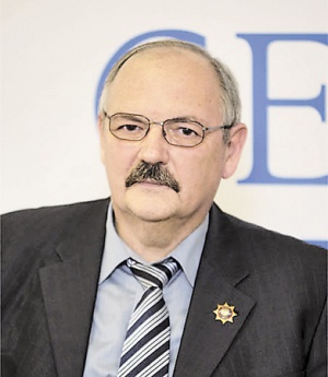 Эксперт: Комков Сергей