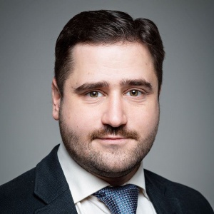 Эксперт: Захаров Олег