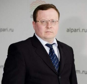 Эксперт: Разуваев Александр