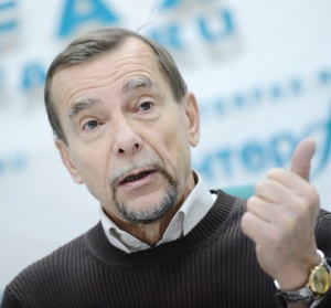 Эксперт: Пономарев Лев