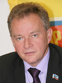 Эксперт: Макаревич Александр