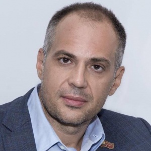 Эксперт: Довженко Дмитрий