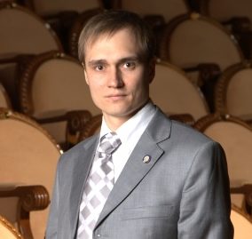 Создание ОЭЗ – это несомненный успех Воронежской области, поскольку было достаточно много попыток и заходов для этого, но до настоящего момента все они были безуспешными. Поэтому при предыдущем губернаторе Алексее Гордееве в регионе создавались индустриальные парки, в которых были определенные бонусы для резидентов, то есть это были мини-варианты особых зон. Однако, естественно, стремление к созданию полноценной ОЭЗ было всегда, поскольку у нас рядом, в Липецке, есть ОЭЗ, что вместе с тем было одним из препятствий, поскольку большое количество ОЭЗ оказалось аккумулировано в Центральном Черноземье.