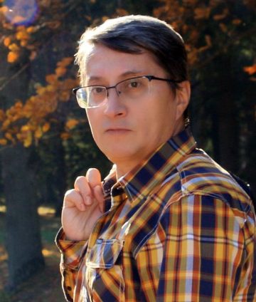 Причина критики бюджета Хабаровского края со стороны единороссов очевидна. Из стана так называемой партии власти в отдельно взятом Хабаровском крае на волне протестного голосования они переместились в ряды оппозиции.