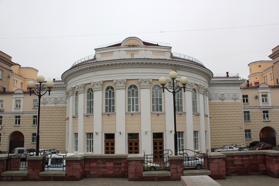 Областная дума адрес. Белгород Дума. Белгородская облдума. Областная Дума Белгородской области. Администрация Белгородской области Дума.